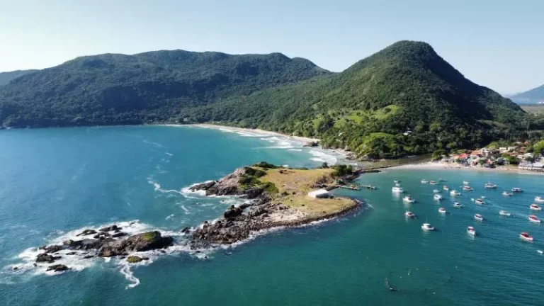 Praia Matadeiro - Foto  PMF