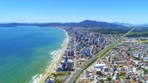 Meia Praia Itapema Foto ND Mais