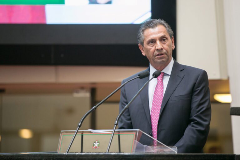 Julio Garcia Foto Rodolfo Espíndola ALESC